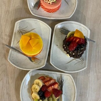 Tiny Pyramid - Dessert - Cafes Near Me - Honolulu, Hawaii Tiny Pyramid - Dessert - Cafes Near Me - Honolulu, Hawaii