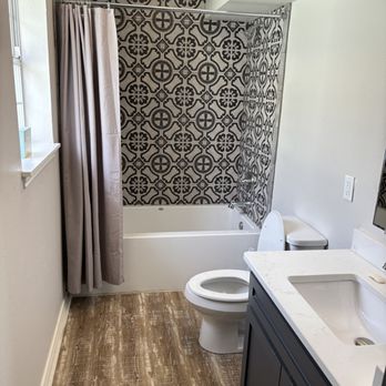 Oh So Clean Services - Bathroom cleaning - Home Cleaning Near Me Oh So Clean Services - Bathroom cleaning - Home Cleaning Near Me