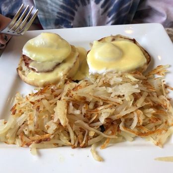 Mack Avenue Grille - Bennies - Diners Near Me - Grosse Pointe, Michigan Mack Avenue Grille - Bennies - Diners Near Me - Grosse Pointe, Michigan