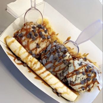 Awesome Bites Co - The carmelized banana split. Maple sunflower butter, lavender earl gray, and mint chip. - Ice Cream & Frozen Yogurt Near Me - Houston, Texas