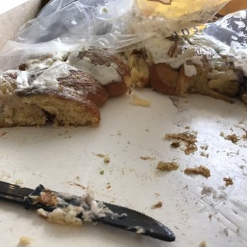 Nonna Randazzo's Italian Bakery - No Filling! Dry! Terrible Customer Service! Stay Away!!!!!! - Bakeries Near Me - Covington, Louisiana