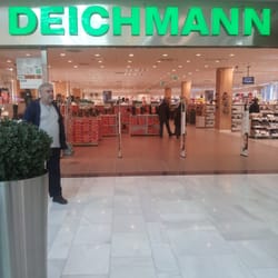 Deichmann - Entrance