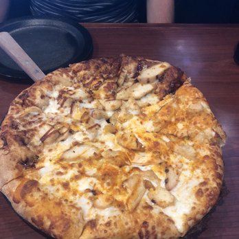 Barro's Pizza - Barbecue Chicken and Hot Wing Pizza - Pizza Near Me - Mesa, Arizona