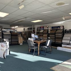 Creative Vision Flooring Design - Clean comfortable place lots of options at a good price.