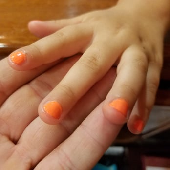 Ambiance Nails organic spa - Nail Salons Near Me - Holmes, Pennsylvania
