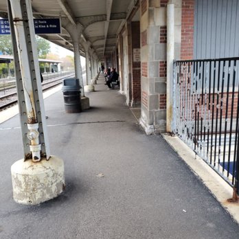 Metra Metropolitan Rail - Train Stations Near Me - Evanston, Illinois Metra Metropolitan Rail - Train Stations Near Me - Evanston, Illinois