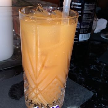 APT 4B - Soon come drink - Lounges Near Me - Atlanta, Georgia