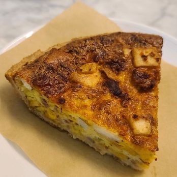 et al. - Loaded Bake Potato Quiche - Breakfast & Brunch Near Me - Honolulu, Hawaii et al. - Loaded Bake Potato Quiche - Breakfast & Brunch Near Me - Honolulu, Hawaii