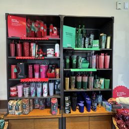 STARBUCKS - Updated December 2025 - 87 Photos & 165 Reviews - 9809