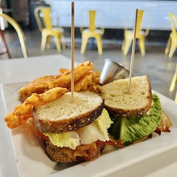 Chilly Water Brewing Company - BLT sandwich - Breweries Near Me - Indianapolis, Indiana Chilly Water Brewing Company - BLT sandwich - Breweries Near Me - Indianapolis, Indiana