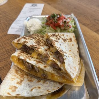 Los Chiludos - Steak quesadillas - Mexican Near Me - Bradenton, Florida Los Chiludos - Steak quesadillas - Mexican Near Me - Bradenton, Florida