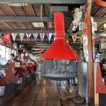 The Chowder Barge - Neat centerpiece fireplace with skulls - Seafood Near Me - Wilmington, California