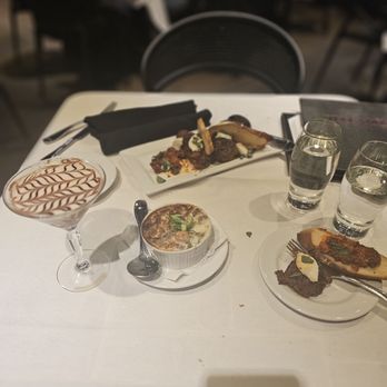Toscanos - Appetizers. Onion Soup and Meatballs! - Italian Near Me - Puyallup, Washington