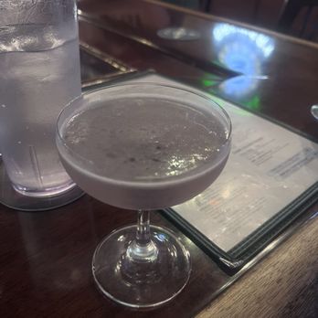 Town Hall Brewery - Gin cocktail - Pubs Near Me - Minneapolis, Minnesota Town Hall Brewery - Gin cocktail - Pubs Near Me - Minneapolis, Minnesota