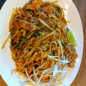 Thai Canteen - Pad Thai - Thai Near Me - Davis, California