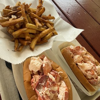 Cindy's Lobster Rolls - Lobster Rolls with Mayo + large fry - Seafood Near Me - Freeport, Maine