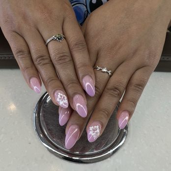 Elegant Nails - Nail Salons Near Me - Valley Village, California