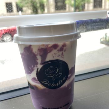 Debutea - Brooklyn - purple sweet potato/yam/ube bobo milk - Poke Near Me - Brooklyn, New York Debutea - Brooklyn - purple sweet potato/yam/ube bobo milk - Poke Near Me - Brooklyn, New York