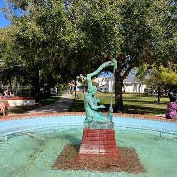 Downtown Winter Park Historic District - Landmarks & Historical Buildings Near Me - Winter Park, Florida Downtown Winter Park Historic District - Landmarks & Historical Buildings Near Me - Winter Park, Florida