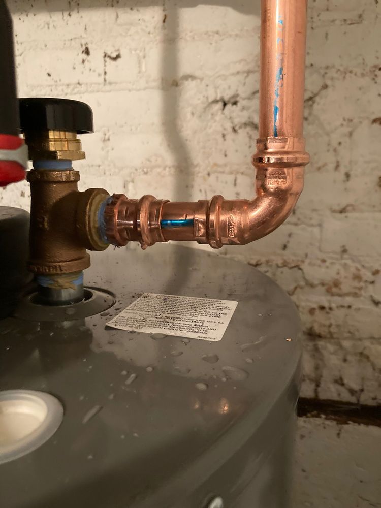 Slide of Minuteman Plumbing Heating & Cooling