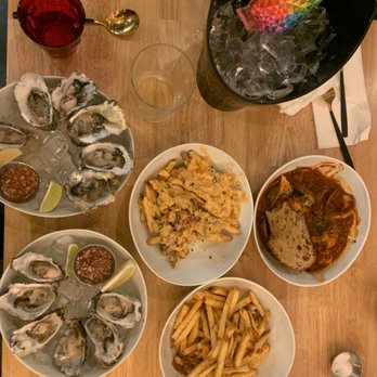 Liv's - Seafood Near Me - Long Beach, California
