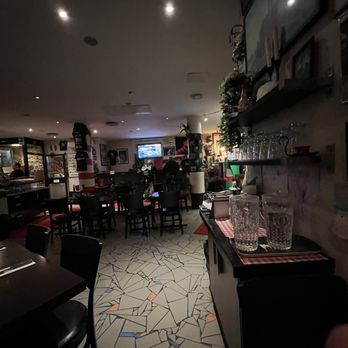 Feca - Indoor decor. - Italian Near Me - Stockholm, Alberta Feca - Indoor decor. - Italian Near Me - Stockholm, Alberta