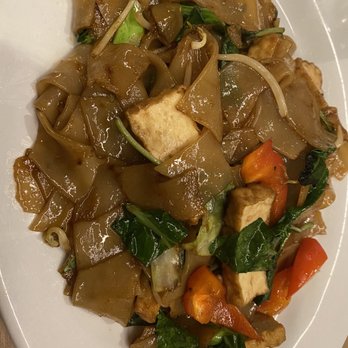 Noble Thai - Pad 42. Kuay Tiew Kee Mao - Thai Near Me - Chicago, Illinois