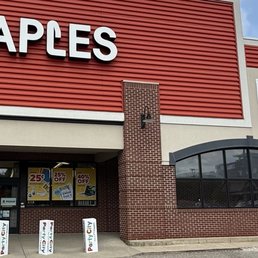 Exterior photo of Staples - Pittsburgh, Pennsylvania Exterior photo of Staples - Pittsburgh, Pennsylvania