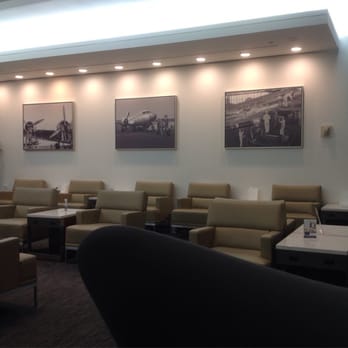 United First Class International Lounge - Lounge Area - Airport Lounges Near Me - Chicago, Illinois United First Class International Lounge - Lounge Area - Airport Lounges Near Me - Chicago, Illinois