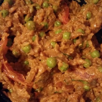Marigold Indian Bistro - Bhaingan bharta .. Waaaay too many peas! - Indian Near Me - Toronto, Ontario Marigold Indian Bistro - Bhaingan bharta .. Waaaay too many peas! - Indian Near Me - Toronto, Ontario