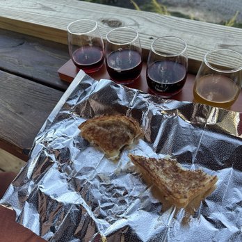 Yellow Butterfly Winery - Grilled cheese and a wine flight - Wineries Near Me - Newcomerstown, Ohio Yellow Butterfly Winery - Grilled cheese and a wine flight - Wineries Near Me - Newcomerstown, Ohio