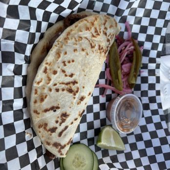 Tacos J Torres - Baleada con carne asada - Honduran Near Me - Buttonwillow, California Tacos J Torres - Baleada con carne asada - Honduran Near Me - Buttonwillow, California