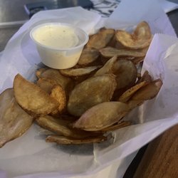 Beach Tavern Bar & Grill