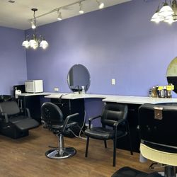 Rocco's Barbershop - GORGEOUS NEW SALON