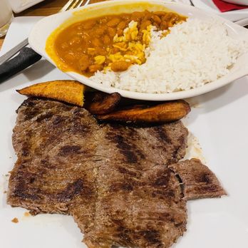 El Peñol 3 - Carne Asada - Colombian Near Me - Brookline, Massachusetts