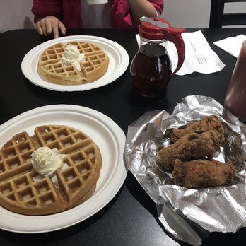 BB's Cafe - Chicken and Waffle - Soul Food Near Me - Covina, California BB's Cafe - Chicken and Waffle - Soul Food Near Me - Covina, California