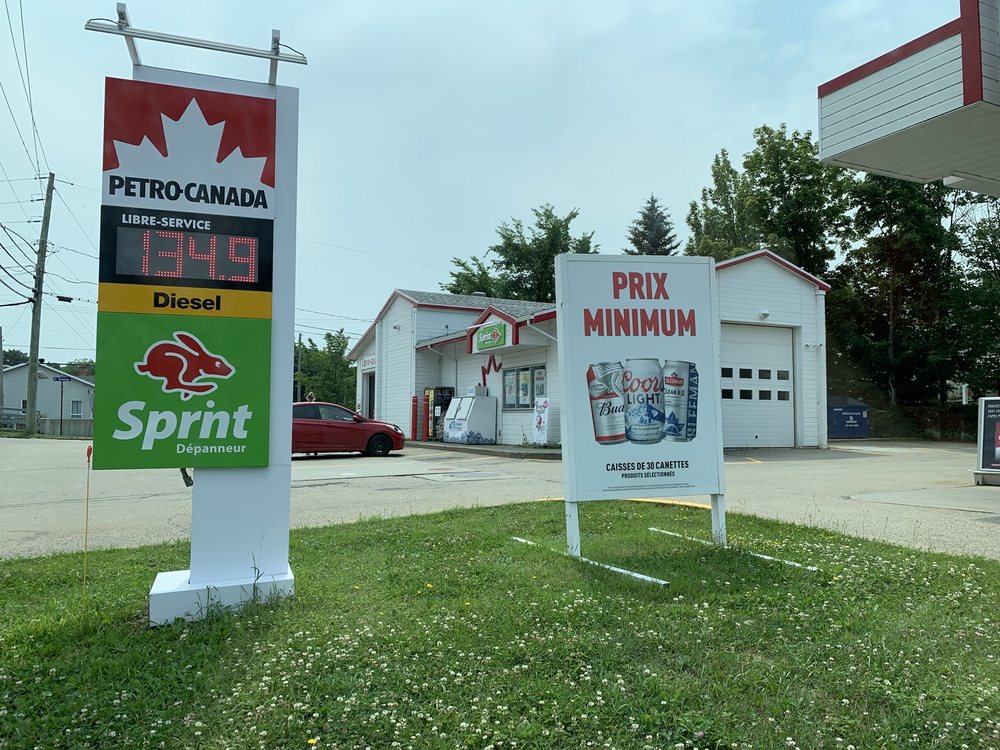 PETROCANADA Updated September 2024 101 Rue SaintJeanBaptiste