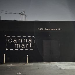 Exterior photo of Pot Pickup - Los Angeles, California Exterior photo of Pot Pickup - Los Angeles, California