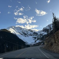 Million Dollar Highway - Scary and yet so beautiful and freeing