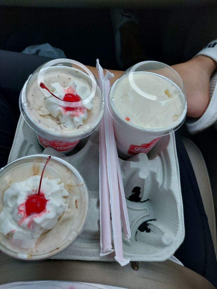 FREDDY’S FROZEN CUSTARD & STEAKBURGERS 34 Photos & 28 Reviews