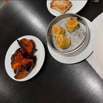Ha Long Bay - Dim sum: stuffed eggplant, siu mai, turnip cake - Chinese Near Me - Dunedin, Florida