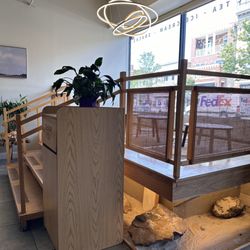 Akihi - Tatami with tables in the front.