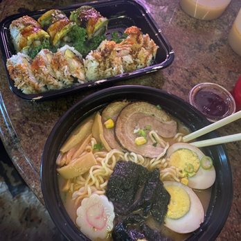 Umai - Raman and more Rolls - Sushi Bars Near Me - Roselle, Illinois