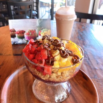 Grain and Berry - South Tampa - Açaà bowl - Acai Bowls Near Me - Tampa, Florida Grain and Berry - South Tampa - Açaà bowl - Acai Bowls Near Me - Tampa, Florida