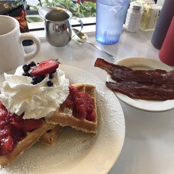 Cafe 222 - Strawberry Shortcake Waffles - Breakfast & Brunch Near Me - San Diego, California Cafe 222 - Strawberry Shortcake Waffles - Breakfast & Brunch Near Me - San Diego, California