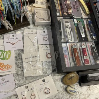Broad Street Boots - Cute selection of jewelry and niceeee knives. - Shoe Stores Near Me - Ridgway, Pennsylvania Broad Street Boots - Cute selection of jewelry and niceeee knives. - Shoe Stores Near Me - Ridgway, Pennsylvania