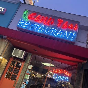 Chilli Thai - Thai Near Me - Los Angeles, California