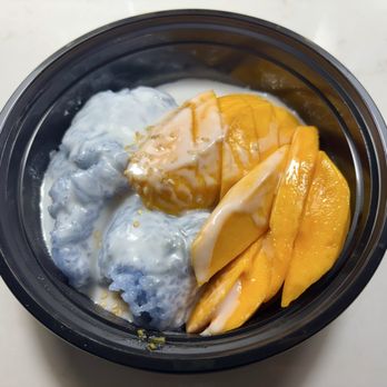 8E88 Thai & Poke’ - Mango sticky rice - Food Trucks Near Me - Kapaʻa, Hawaii 8E88 Thai & Poke’ - Mango sticky rice - Food Trucks Near Me - Kapaʻa, Hawaii