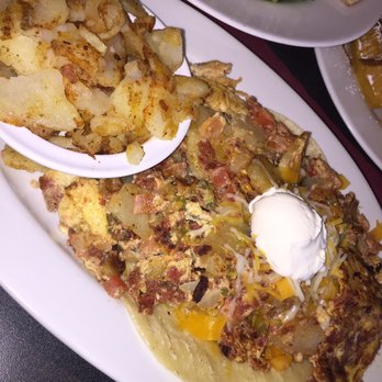 Lenora's Cafe - Traditional Mexican omelette w/hash. browns - Breakfast & Brunch Near Me - Keyport, New Jersey Lenora's Cafe - Traditional Mexican omelette w/hash. browns - Breakfast & Brunch Near Me - Keyport, New Jersey