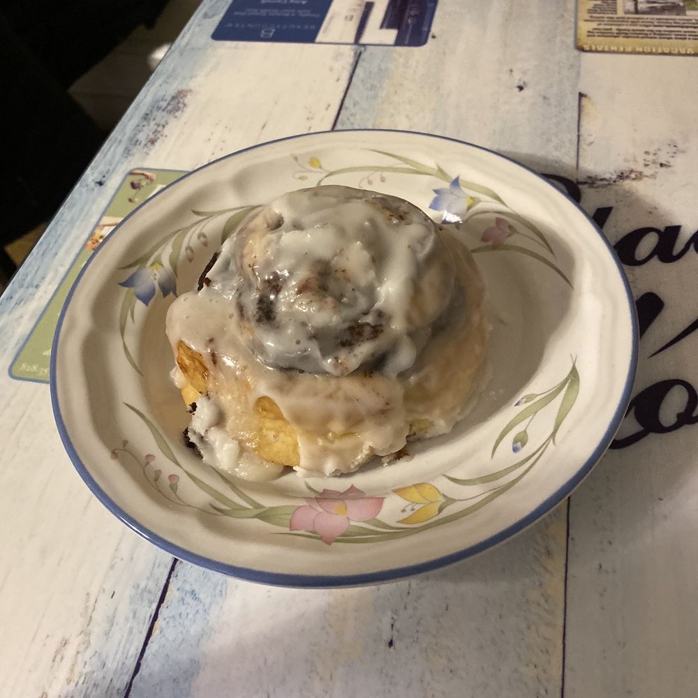 Louise's Kitchen - Cinnamon roll - Breakfast & Brunch Near Me - Black Mountain, North Carolina Louise's Kitchen - Cinnamon roll - Breakfast & Brunch Near Me - Black Mountain, North Carolina